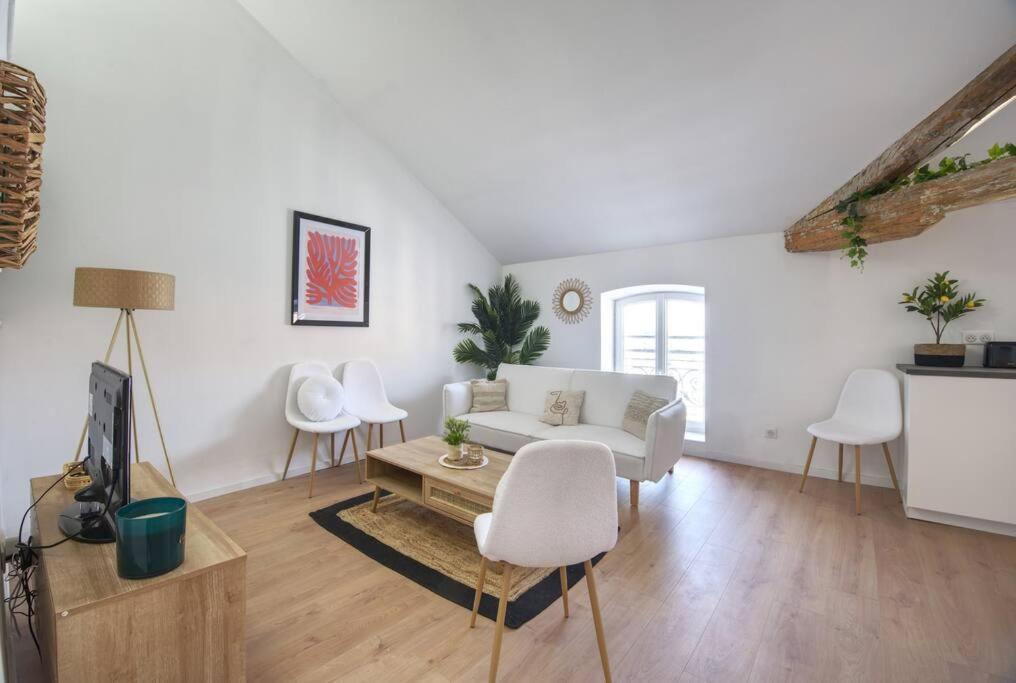 Superbe Appartement, Hypercentre, 4Chambres. ベジエ エクステリア 写真